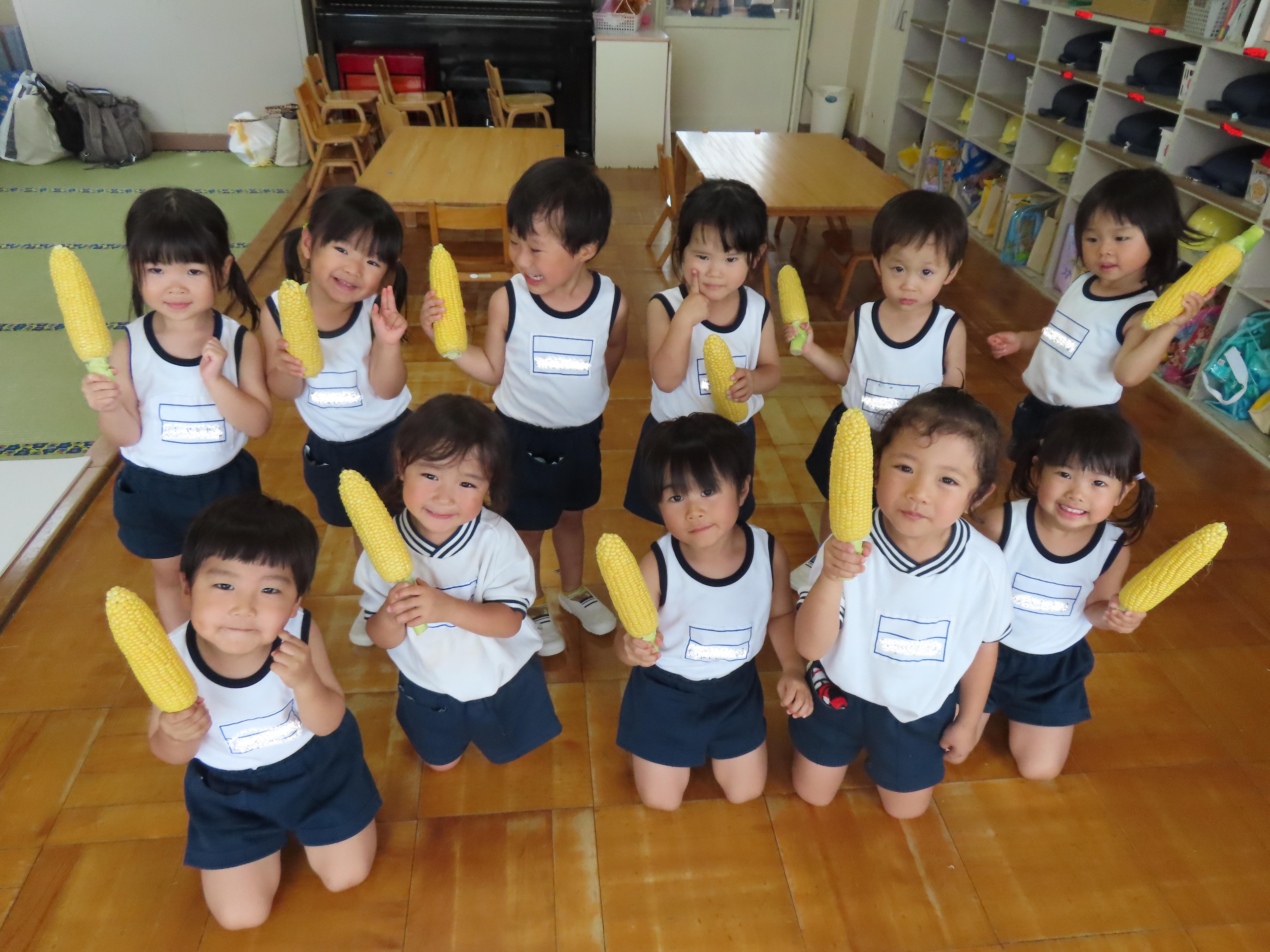 とうもろこしの皮をむいたよ！